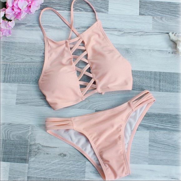 Bikini Halter Strap Cross Open Chest Backless - Picture 3 of 4